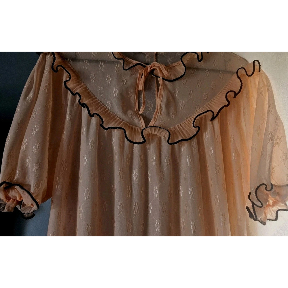 Vintage Nylon Lace Long Nightgown Lingerie Peach/ Orange Sissy 44"B 52" XL-XXL